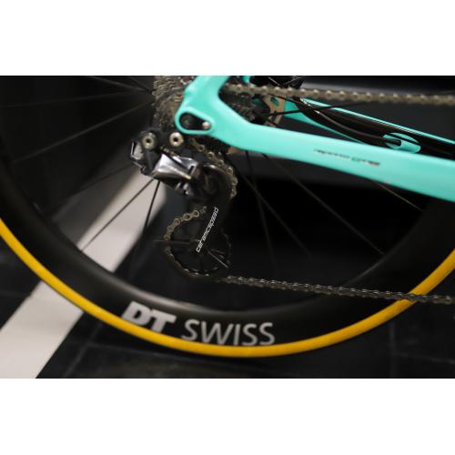 BIANCHI OLTRE XR4 DISC by VELO7