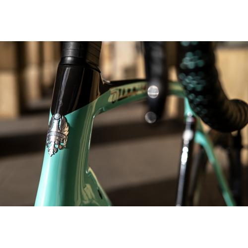 BIANCHI OLTRE XR4 DISC - SRAM FORCE AXS