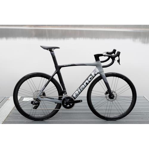 BIANCHI OLTRE XR4 DISC FROZEN WHITE